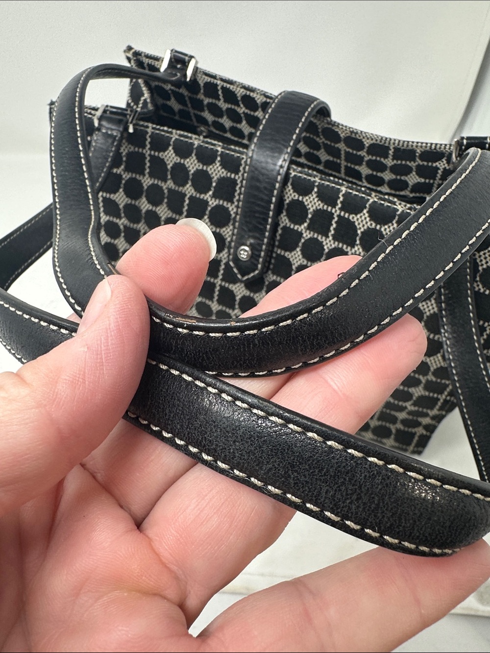 Kate Spade Handbag - Picture 4 of 8
